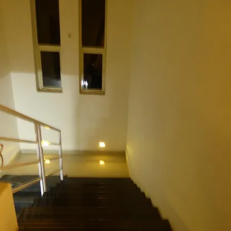 Inn Pinacle Ānjarle